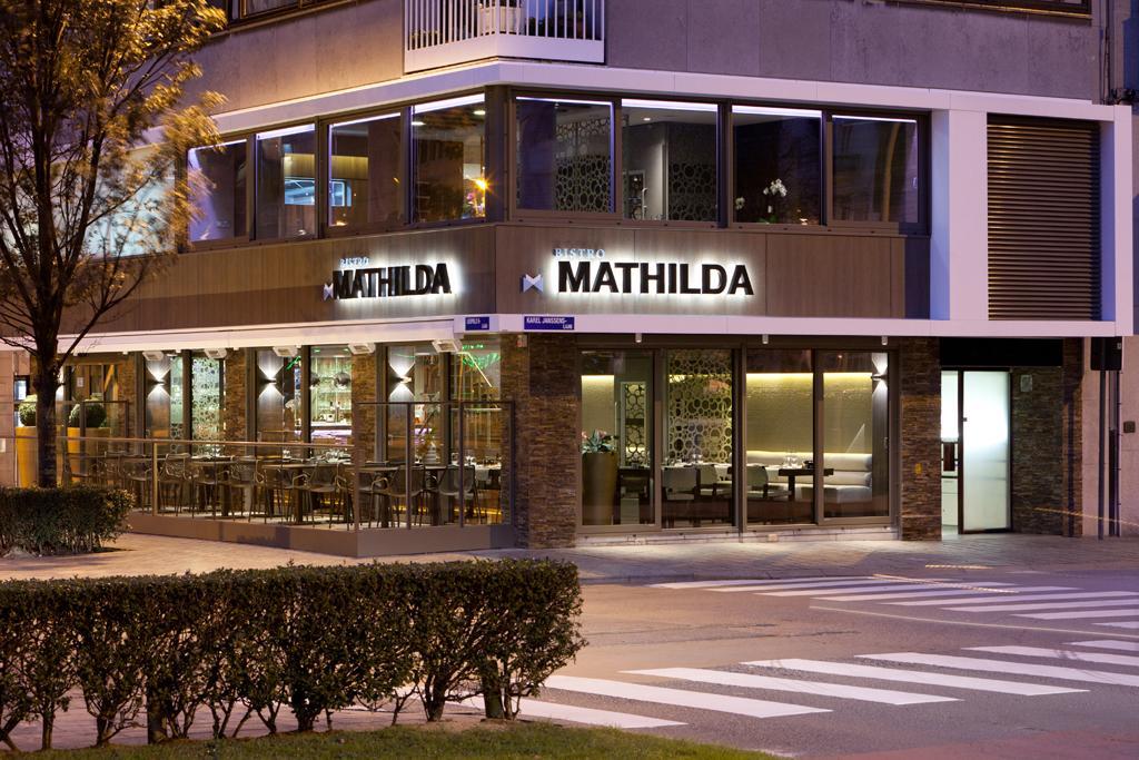 Holidaysuite Mathilda 오스텐드 외부 사진